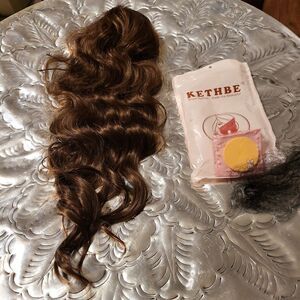 Made of the finest synthetic materials,.feels like real hair, ponytail beautiful